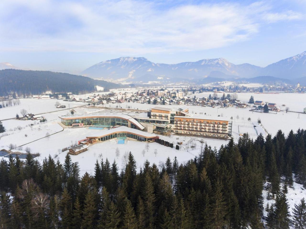 Aldiana Club Salzkammergut Und Grimmingtherme Bad Mitterndorf Ngoại thất bức ảnh